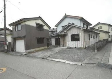氷見市 戸建て 競売物件の写真